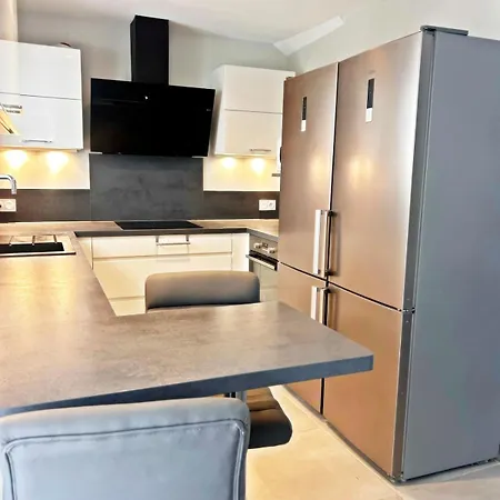 Jolie Maison 2 Faces, 2 Chambres, Jardin Amenage Perpignan