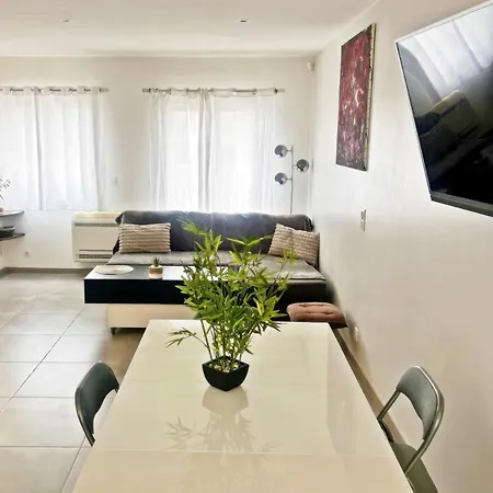 Jolie Maison 2 Faces, 2 Chambres, Jardin Aménagé Casa vacanze Perpignano